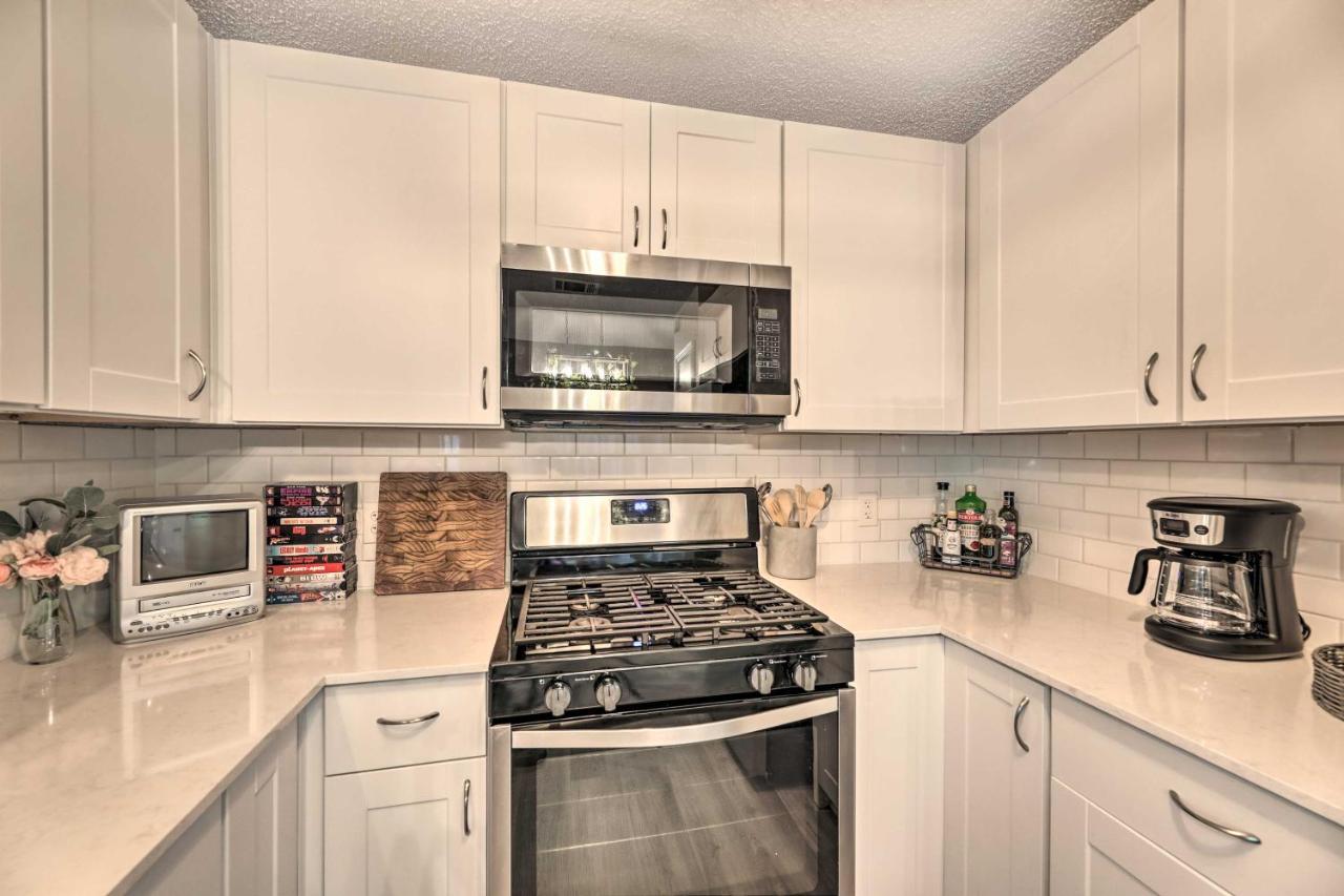 Gorgeous Austin Getaway With Fire Pit About 8 Mi To Dtwn Βίλα Εξωτερικό φωτογραφία