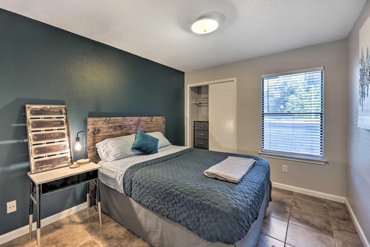 Gorgeous Austin Getaway With Fire Pit About 8 Mi To Dtwn Βίλα Εξωτερικό φωτογραφία